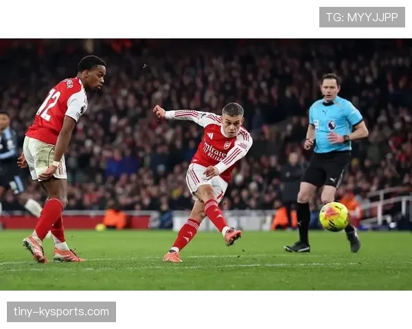 阿森纳从重建到争冠节奏是否过快，对赛季稳定性形成考验